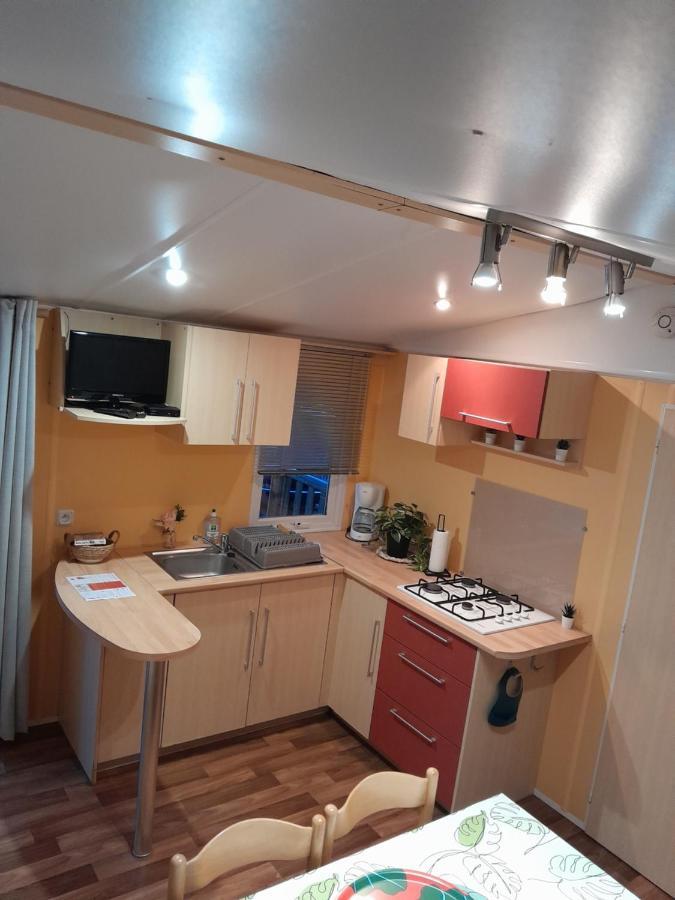 Location Mobil-Home Le Parc Des Roches Saint-Chéron Eksteriør bilde