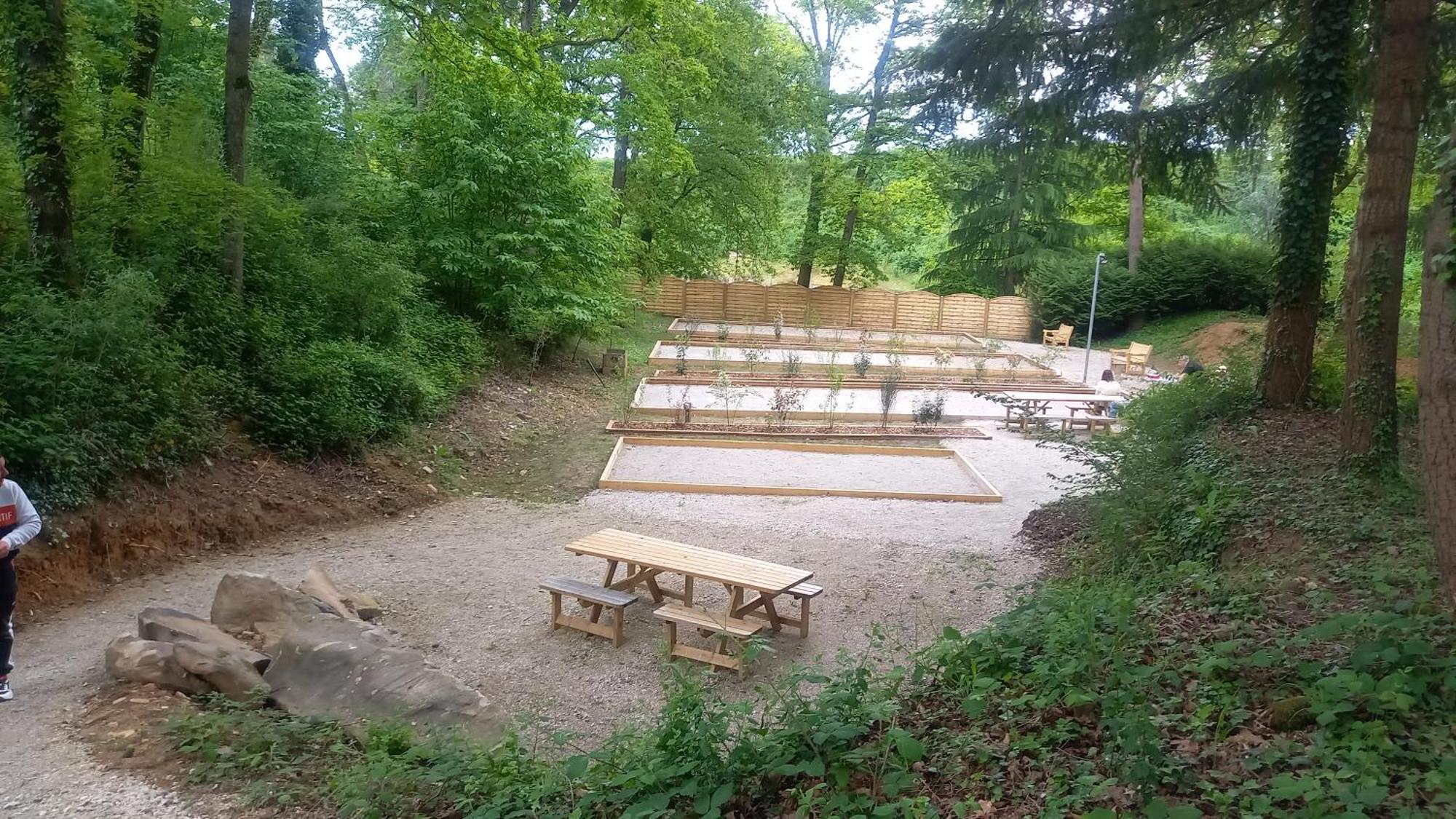 Location Mobil-Home Le Parc Des Roches Saint-Chéron Eksteriør bilde